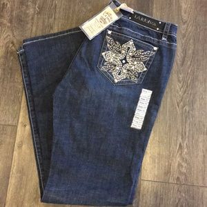 LA Idol USA Women’s Plus Jeans